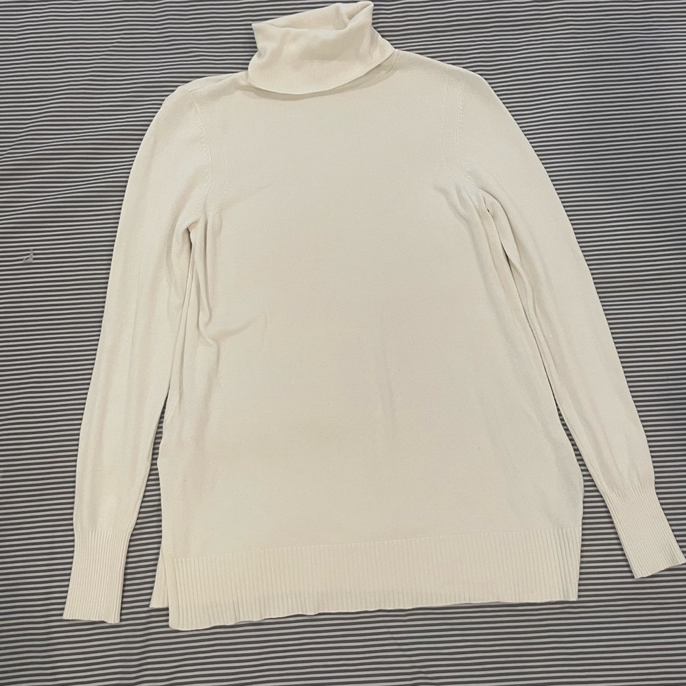 Cream Ann Taylor turtleneck